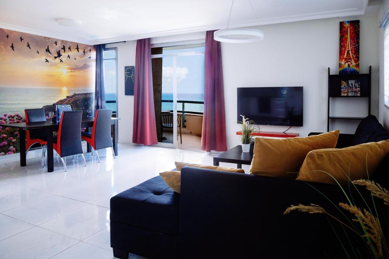 Almog Beach Apartments מגדלי חוף הכרמל חיפה Екстериор снимка
