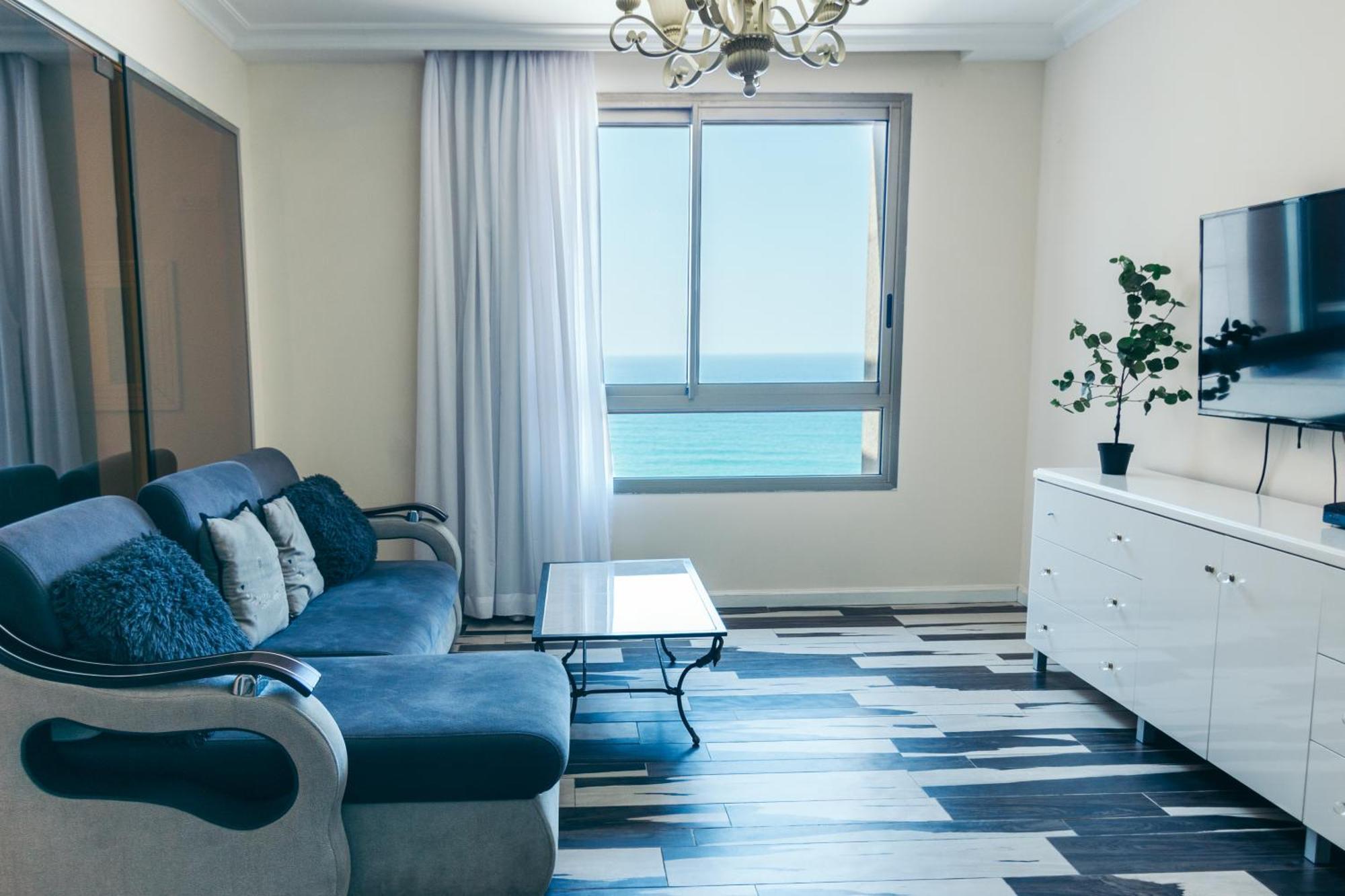 Almog Beach Apartments מגדלי חוף הכרמל חיפה Екстериор снимка